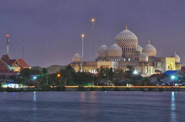 The Royal Residence Lhokseumawe Exterior photo